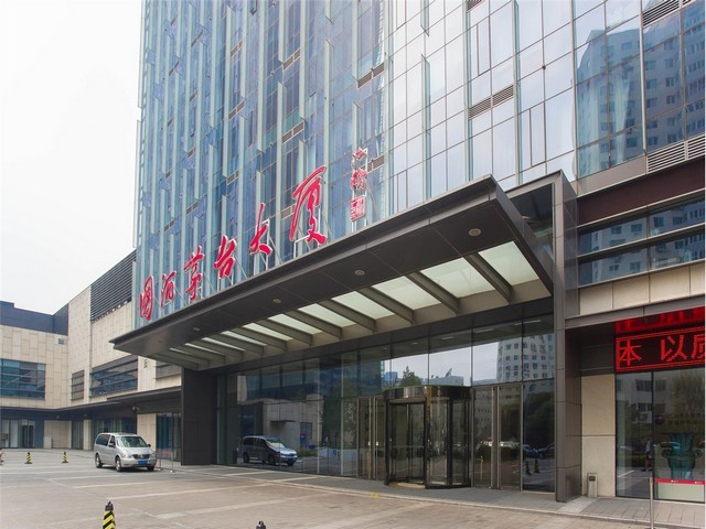 陕西数控校平机